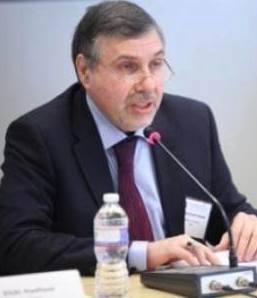 من هو رئيس الوزراء المكلف محمد توفيق علاوي؟ .. تعرف على سيرته الشخصية 