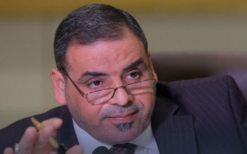 نائب يحدد موعد إقرار الموازنة ويدعو للمصادقة عليها فوراً دون اعتراضات حكومية