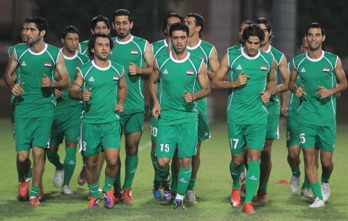 المنتخب الوطني يبدأ وحداته التدريبية استعدادا لملاقاة السعودية 