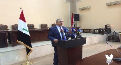 التجارة: شهادات الفحص اثبتت وجود اكياس معدودة من الرز التالف