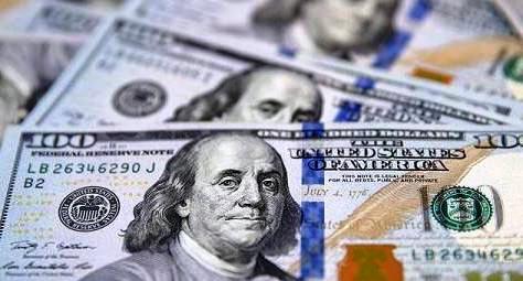 الدولار ينهي أسبوعه باستقرار في العراق